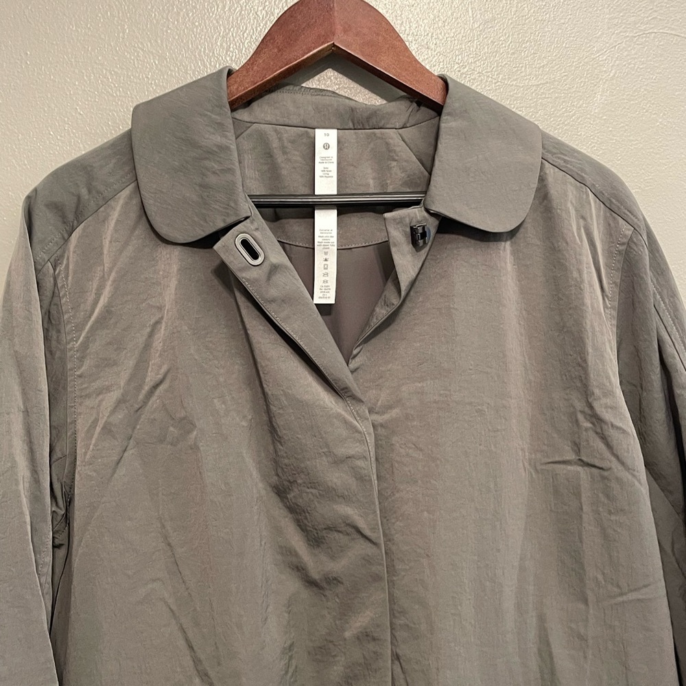 Lululemon Lightweight Collared A-Line Coat 10 Grey Sage Glyde Olive Women Jacket